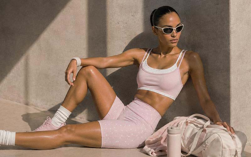 Compare popular yoga pants brands for eco-friendly materials