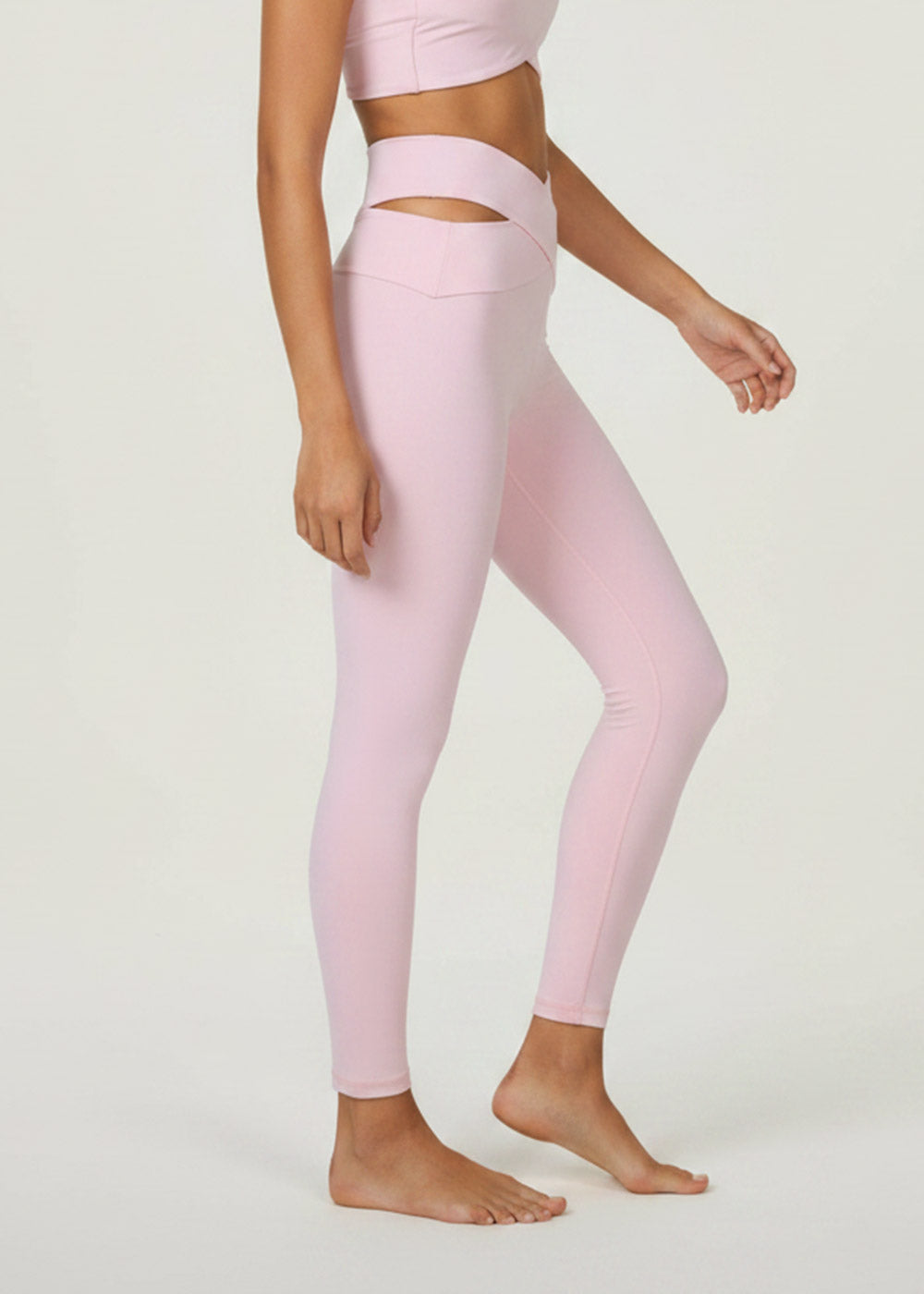 Crisscross Waist Workout Leggings