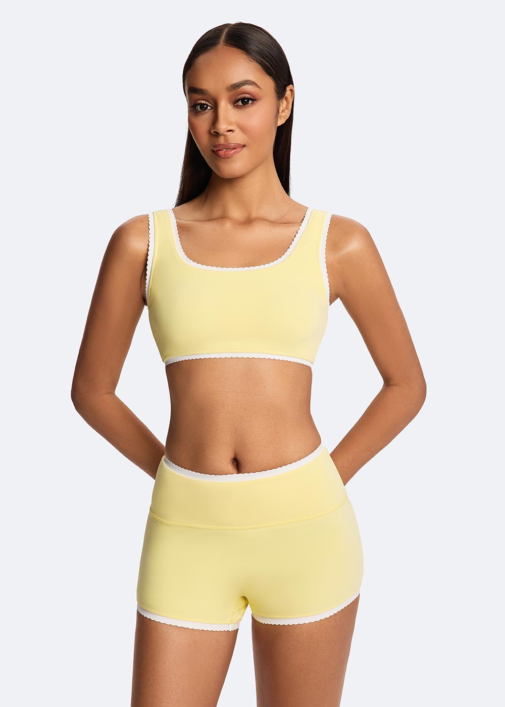 Contrasting Color Yellow Lace Shorts Front