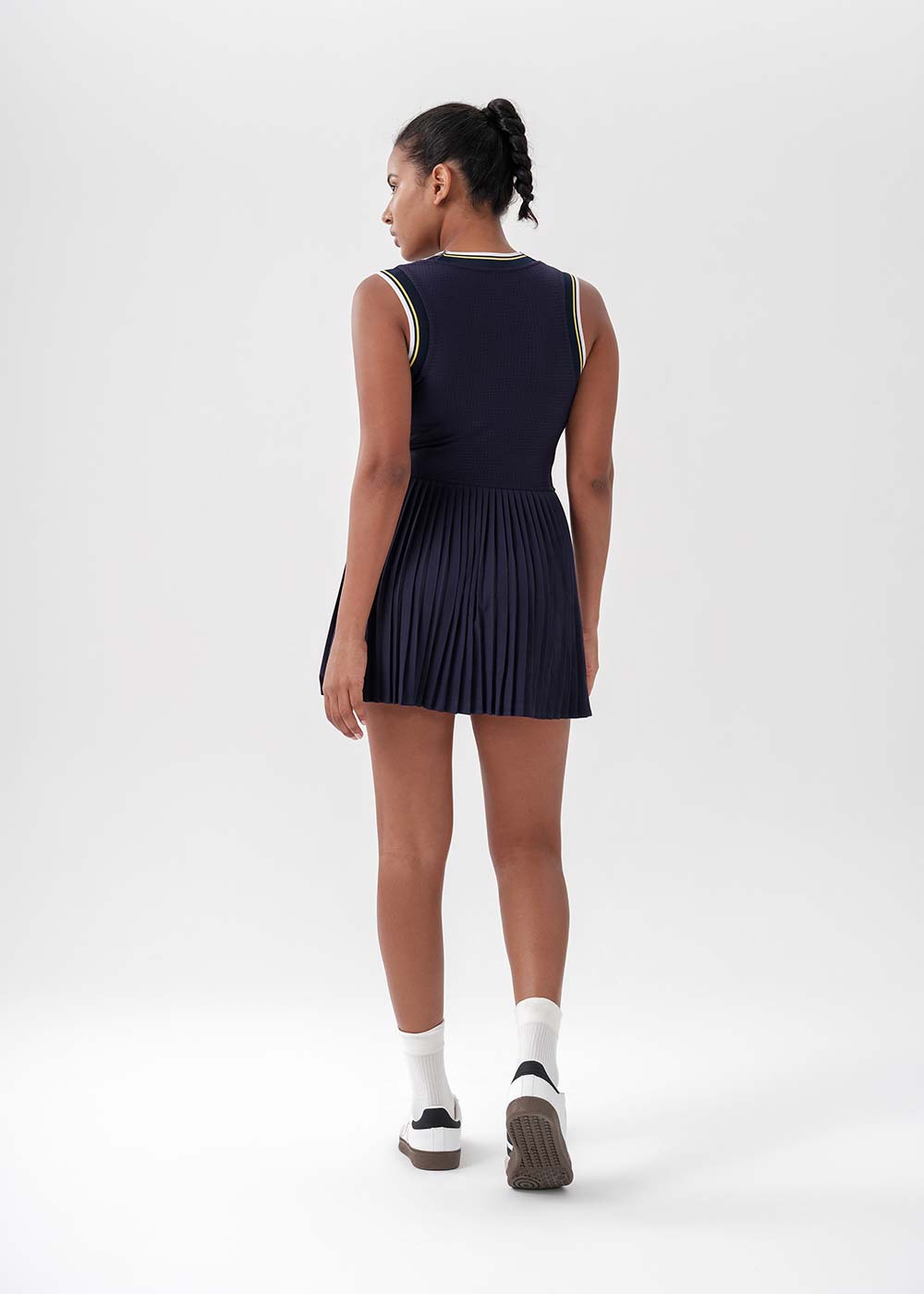 Color Trim Sleeveless Pleated Tennis Dress