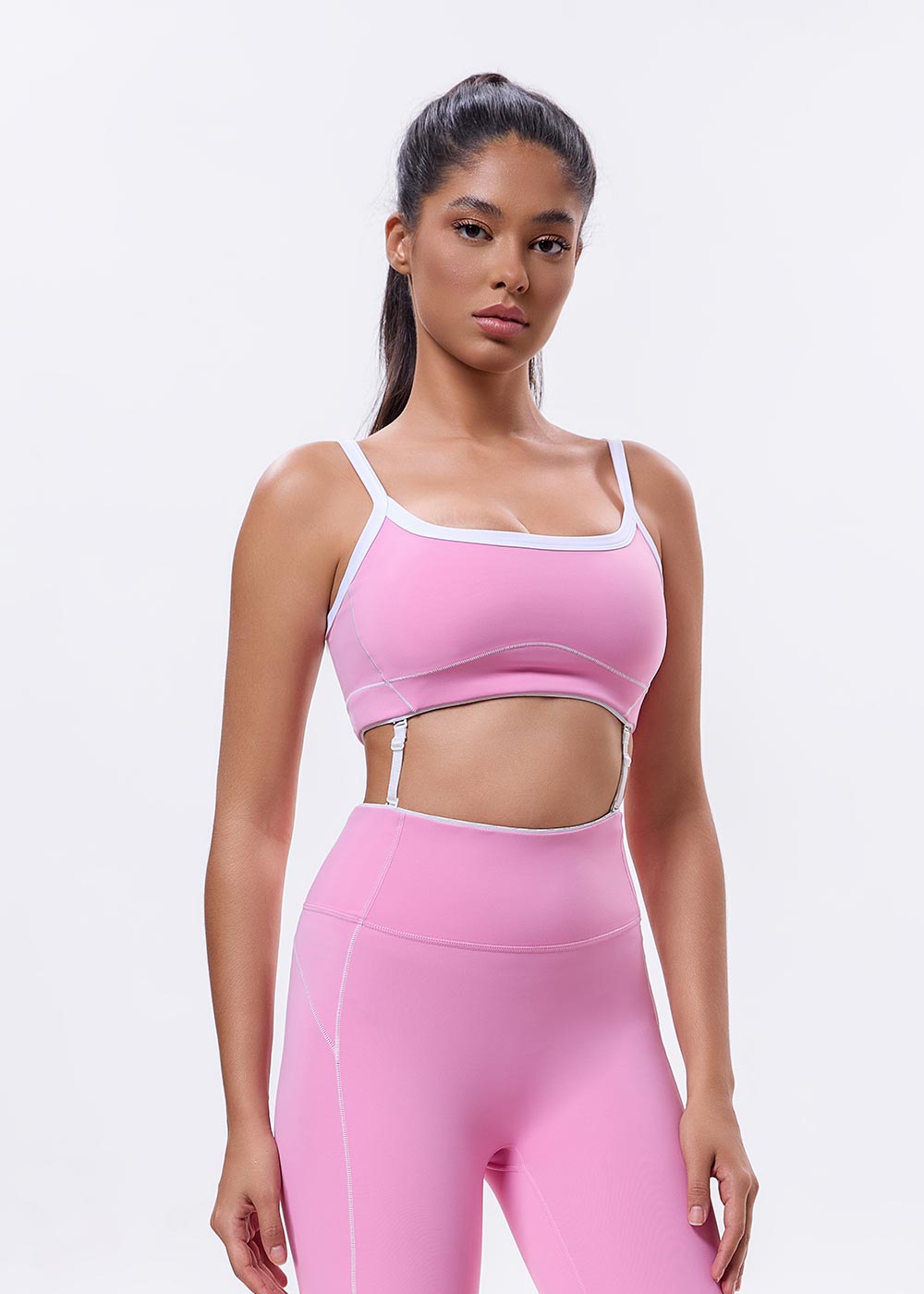 Contrast Trim Convertible Sports Bra