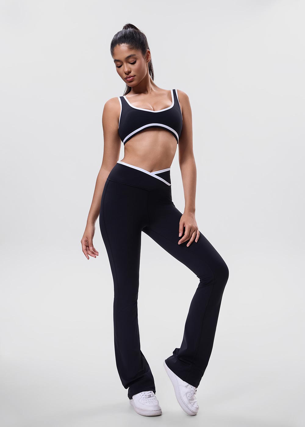 Deep V-neck Push-up Sports Bra