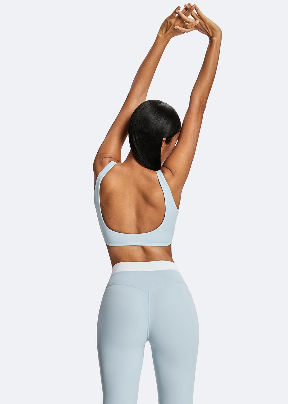 Sexy Cutouts Bra with Contrasting Colors Back Close-up