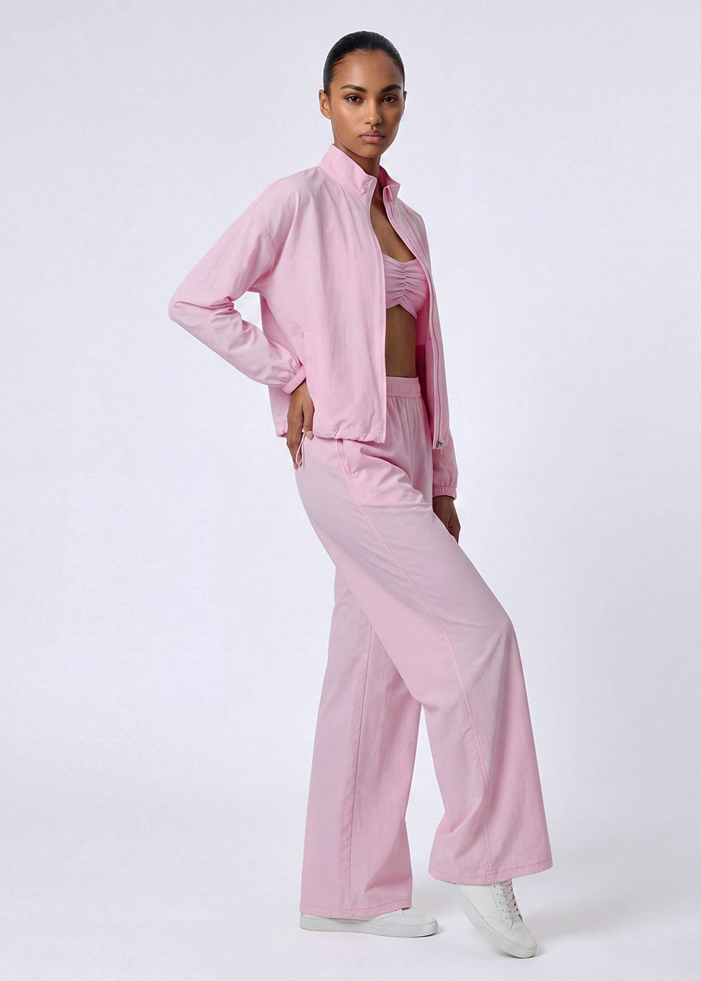 Lightweight Woven Elastic Waist Straight Leg Pants