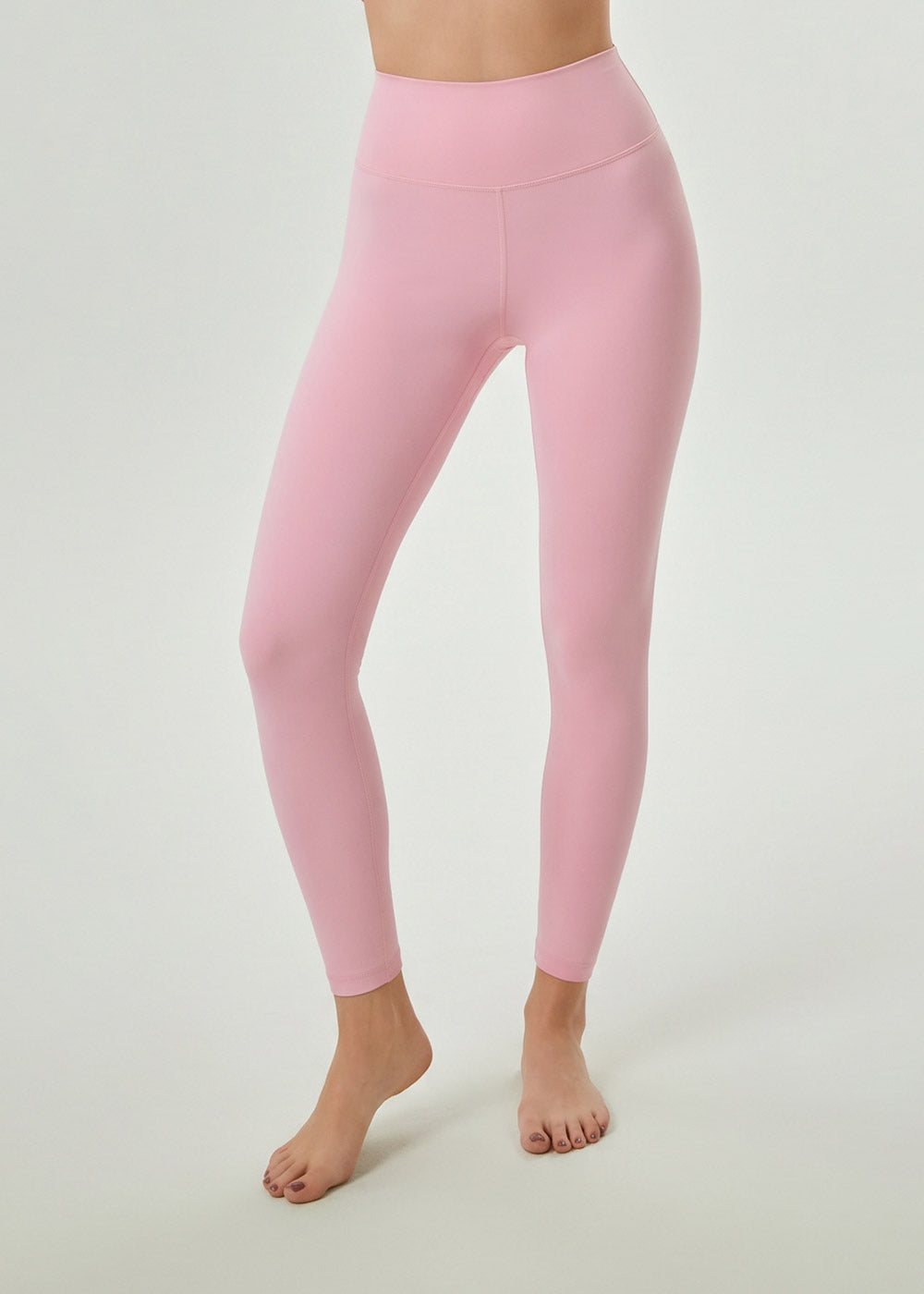 Back Pocket Scrunch Butt Athletic Leggings